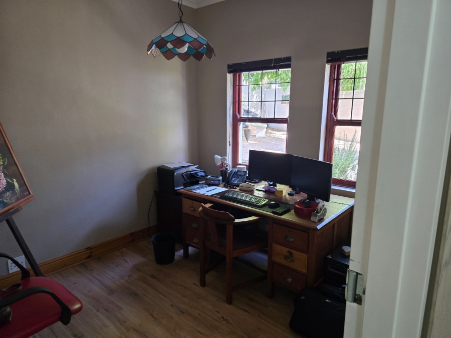 4 Bedroom Property for Sale in Zevendal Western Cape